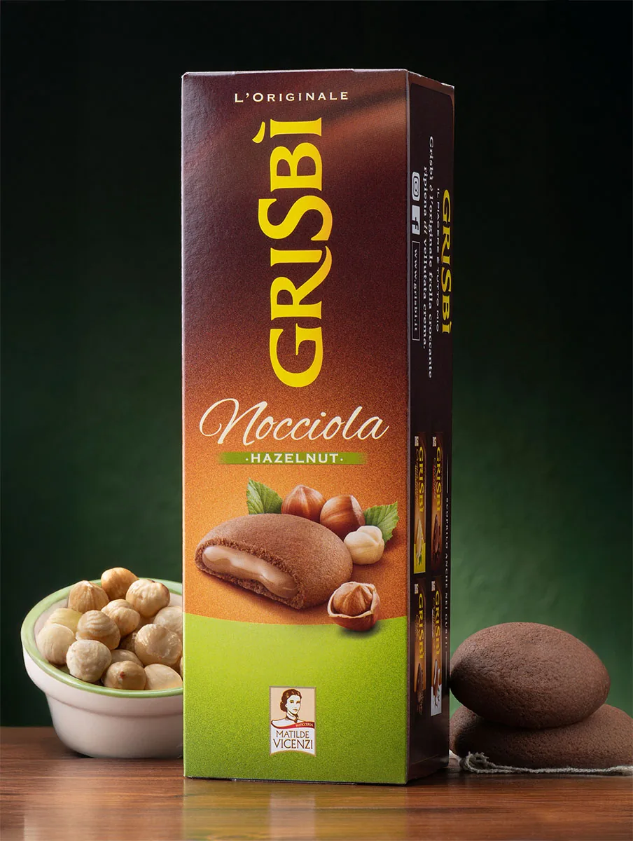 Advertising photograph by Elia Dalbenzio, frame 17